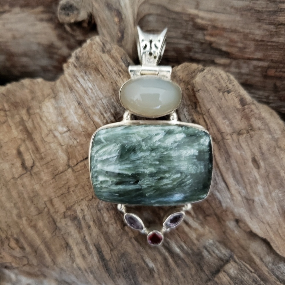 Sterling silver Seraphinite, Moonstone pendant